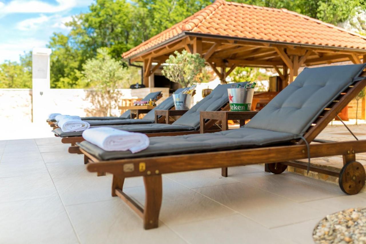 Apartment Luxury Allen With Pool *