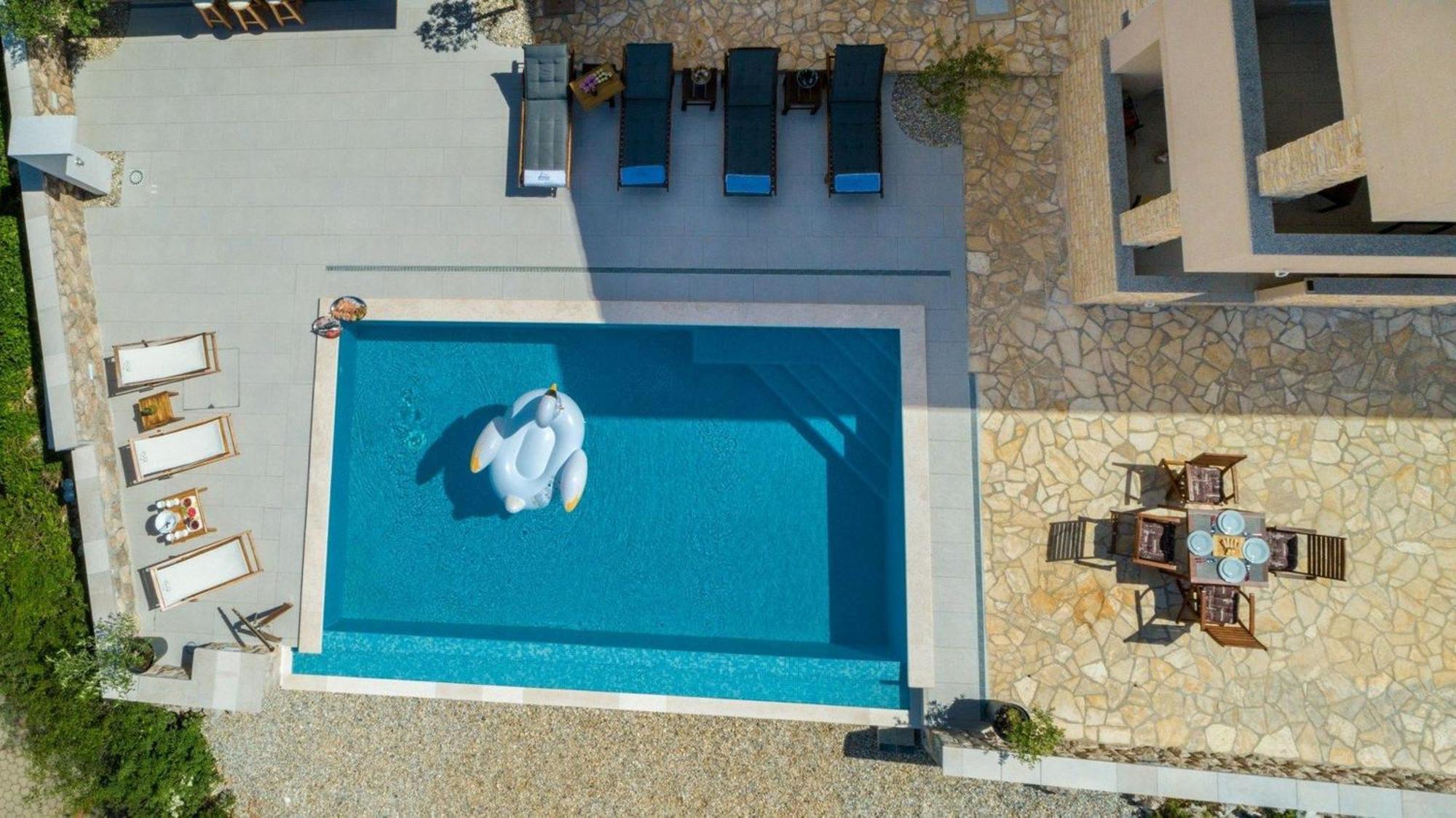 Luxury Allen With Pool Apartment *