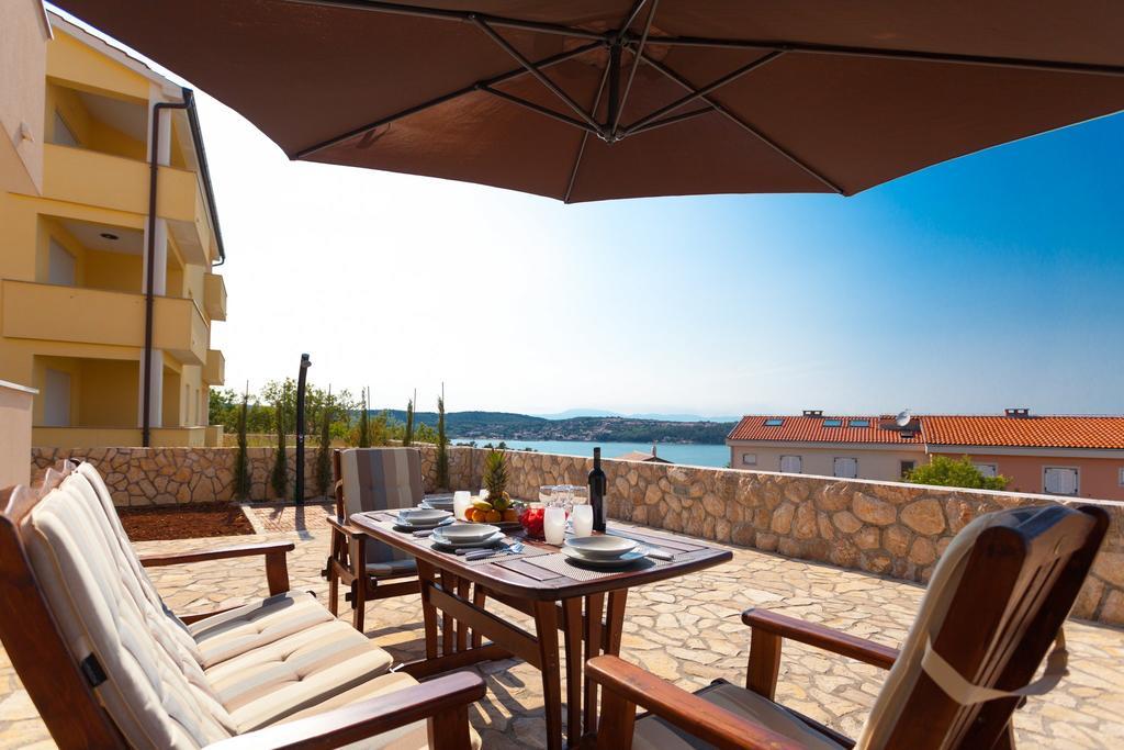 Apartment Luxury Allen With Pool *